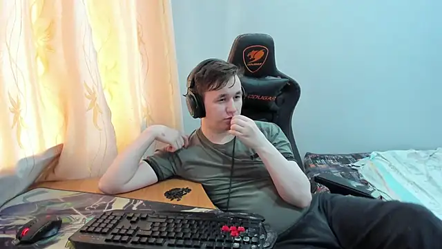 Онлайн чат XXX iliaskrislove
