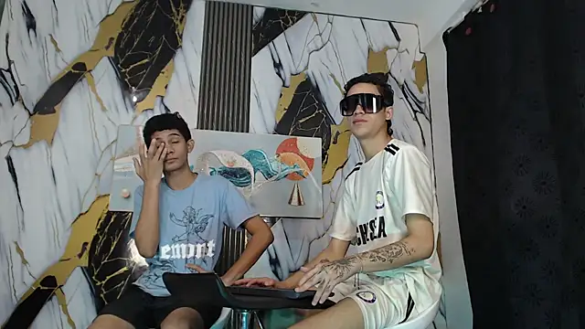دردشة TWINKS_BOYSX الجنسية المباشرة