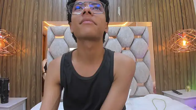 Chat XXX en directo de adams_bobby