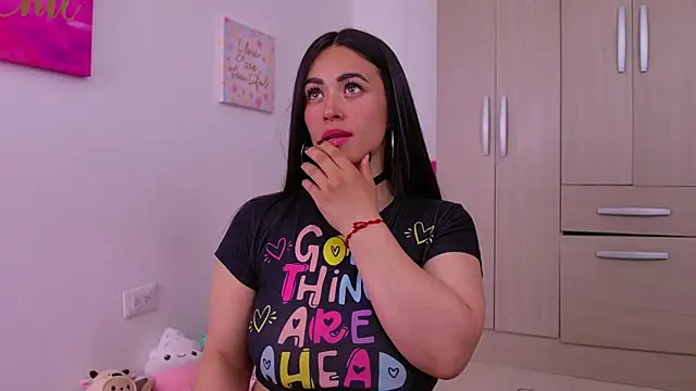 im_natalia's Live XXX Chat