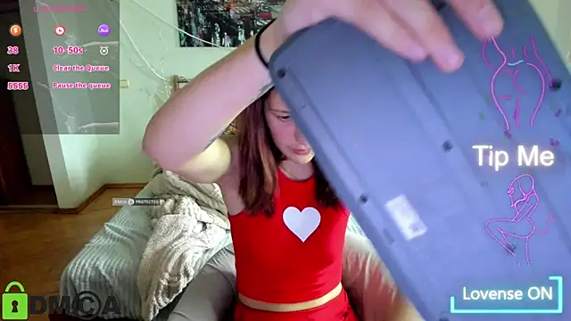 Chat +18 de Lily_Viola ao vivo