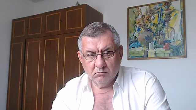 Онлайн чат XXX machomale3