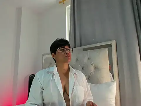 NenaAngeel1's Live XXX Chat