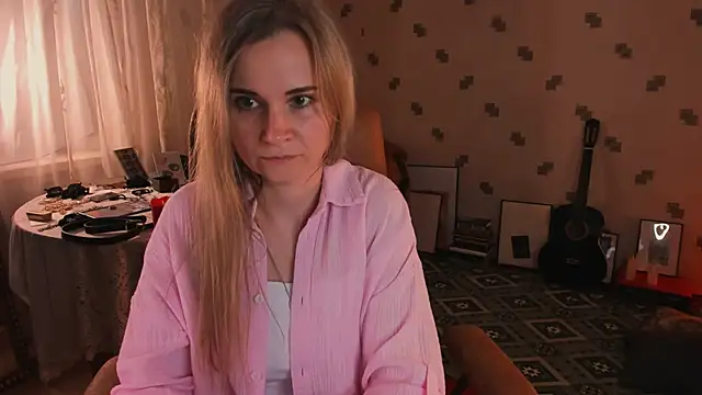 MiaSparkes Adlı Modelin Canlı XXX Sohbeti