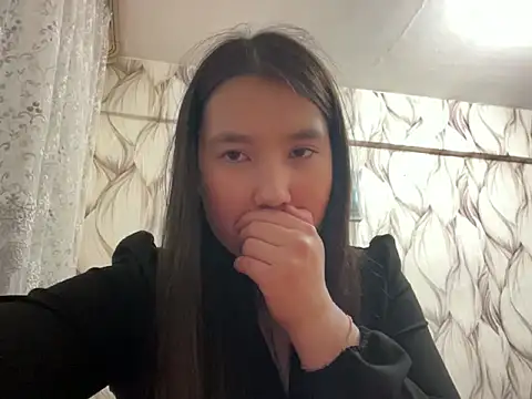Aliceqteqte লাইভ XXX চ্যাট