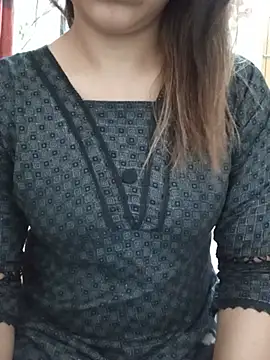 Tanha18 – Naživo XXX chat