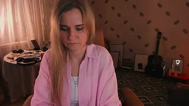MiaSparkes: онлайн-секс-чат