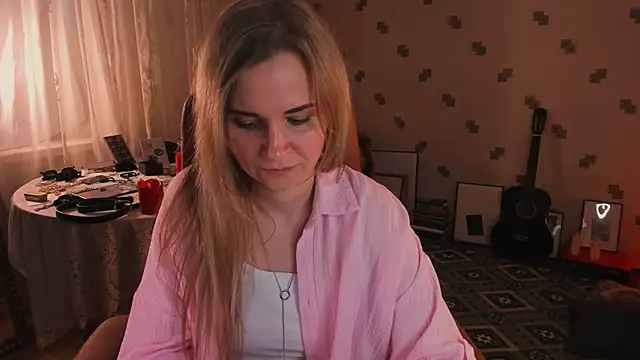 MiaSparkes লাইভ XXX চ্যাট