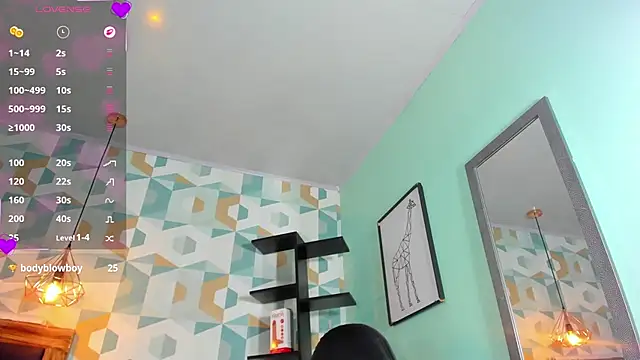 Chat +18 de KAROLAGREY ao vivo