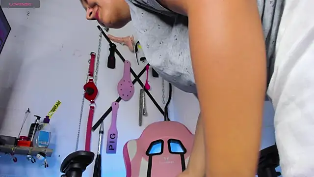 _Natha_Lee_ élő XXX-chatje