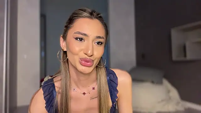 alissadreams Adlı Modelin Canlı XXX Sohbeti