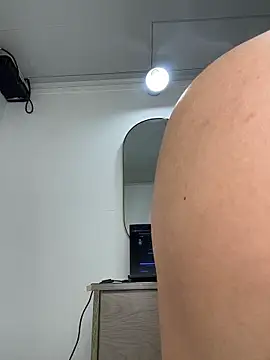 Онлайн чат XXX BustyAngelXXX