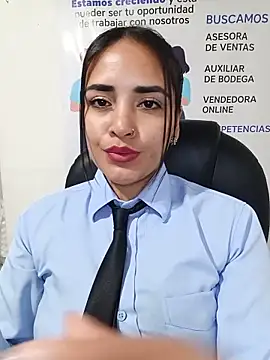 MAYE__13's Live XXX Chat