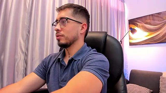 Tommas_Jhonson Adlı Modelin Web Kamerası Şovu