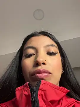 Tiffany_Low's Live XXX Chat