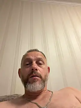 Frosl Chat XXX live