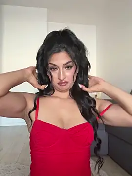 Mia_spicyy Chat XXX in diretta