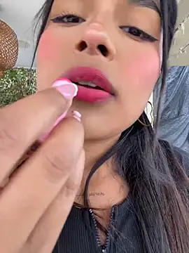 Chat XXX en directo de Mariangel_11