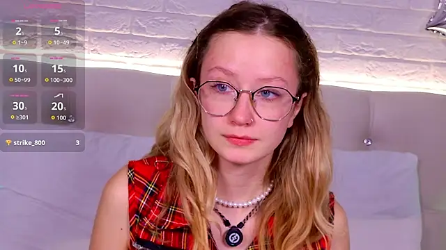 Chat +18 de AmelieViolet ao vivo
