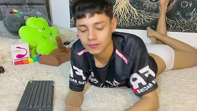 Andy_Belier23 라이브 XXX 채팅