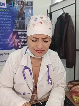 _Zoe_777 élő XXX-chatje
