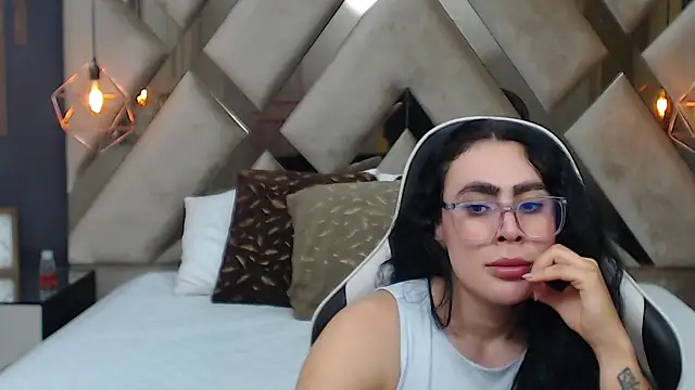 MartinaaFit's Live XXX Chat