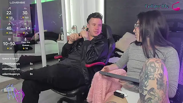 inkedsinners_ élő XXX-chatje