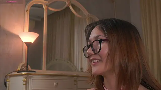 FrediaPfeiff élő XXX-chatje
