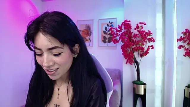 Rainy_doll XXX чат на живо