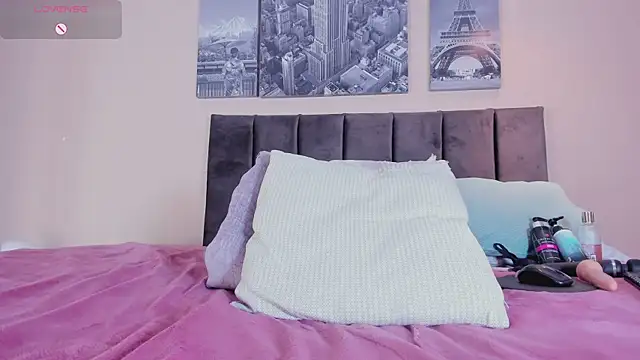 Nahomii-skonee Adlı Modelin Canlı XXX Sohbeti