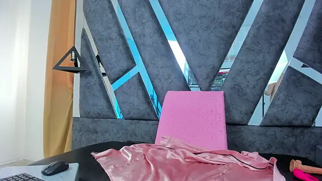 Chatroom XXX en direct de scarlettjohnson_
