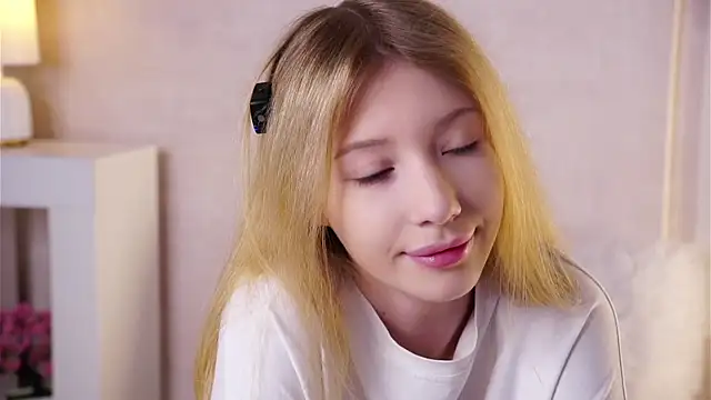 XXX chat uživo modela SunnivaCovil