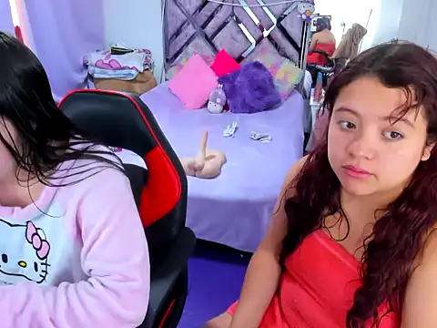 Онлайн чат XXX naomi_johnson