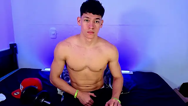 Chat XXX ao vivo de Luke_Muscle