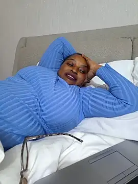 Goddess_of_Hearts' Live XXX Chat