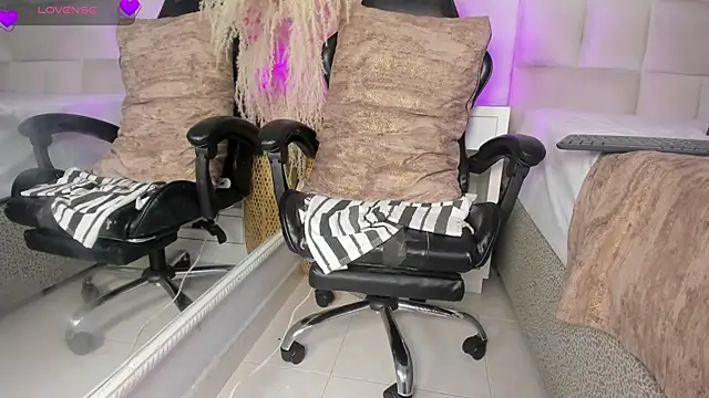Živý XXX chat ScarletEvanss_