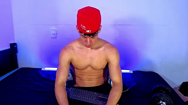 Chatroom XXX en direct de Luke_Muscle