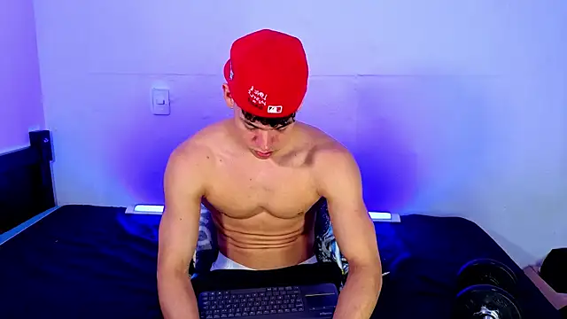 Luke_Muscle – Live XXX-chat