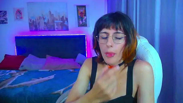 goth_minerva Pertunjukan Webcam