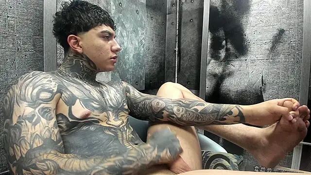 Chat XXX Live Gury_tattoo