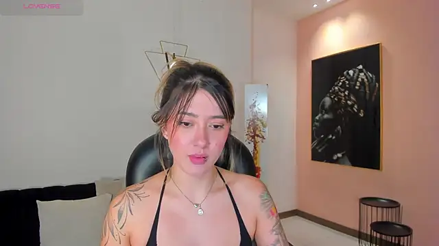 EveBensonX Chat XXX in diretta