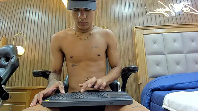 Chat XXX ao vivo de Mael_Jason