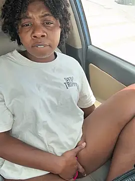 Ebony_Queeen Obrolan Langsung XXX