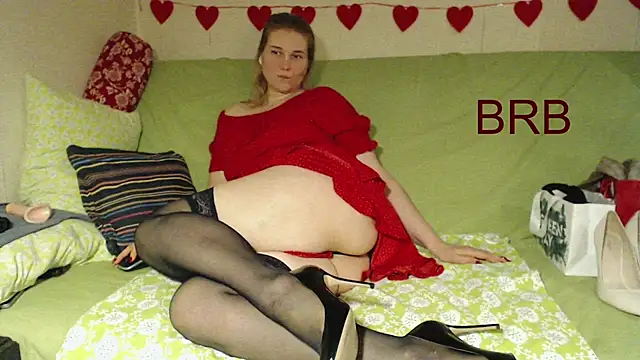 mmmPinUpGirl Chat XXX in diretta
