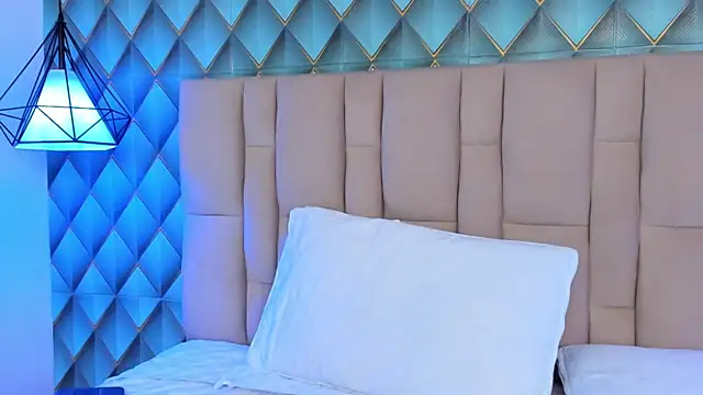Chat +18 de Sofia-Ethan ao vivo