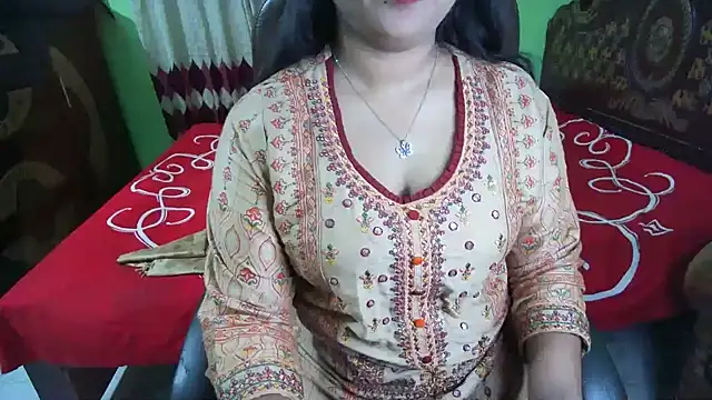 Czat XXX na żywo – BengaliQueenStar