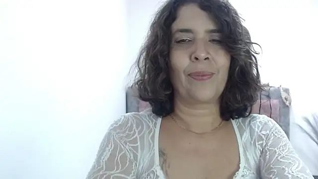 Victoria_meester élő XXX-chatje