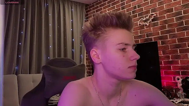 Czat XXX na żywo – Jean_Willson