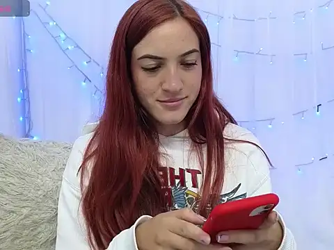 ninaa_fox élő XXX-chatje