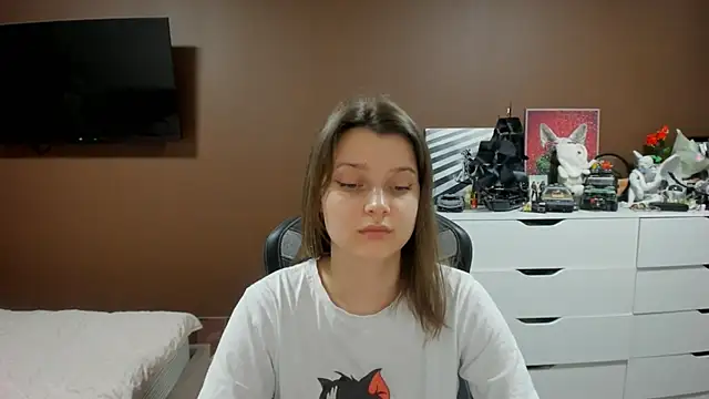 SoniNesti live XXX chat